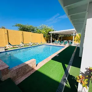  Apartment The Gold Vacation Aruba
